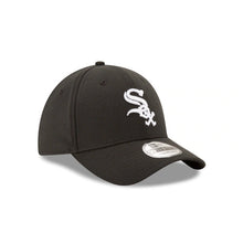 Load image into Gallery viewer, Chicago White Sox New Era 59FIFTY 5950 Fitted Cap Hat Black Crown/Visor White Logo