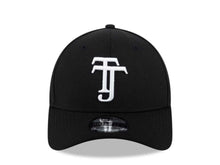 Load image into Gallery viewer, Xolos de Tijuana New Era Liga MX 39THIRTY 3930 Flexfit Cap Hat Black Crown/Visor White ??úTJ??Ñ Logo