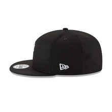 Load image into Gallery viewer, Pittsburgh Pirates New Era MLB 9FIFTY 950 Snapback Cap Hat Black Crown/Visor White Logo
