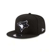Load image into Gallery viewer, Toronto Blue Jays New Era MLB 9FIFTY 950 Snapback Cap Hat Black Crown/Visor Black/White Logo