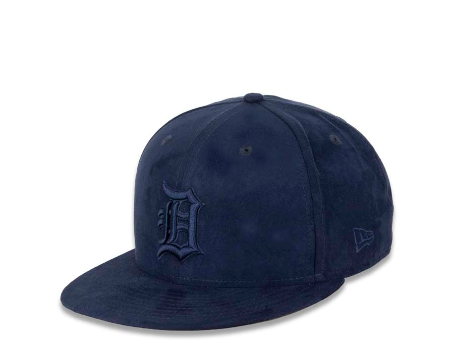 Detroit Tigers New Era MLB 9FIFTY 950 Snapback Suede Material Cap Hat Navy Blue Crown Visor Navy Blue Logo Spring Suede