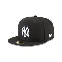 Load image into Gallery viewer, (Youth) New York Yankees New Era MLB 59FIFTY 5950 Fitted Cap Hat Black Crown/Visor White Logo