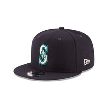 Load image into Gallery viewer, Seattle Mariners New Era MLB 9FIFTY 950 Snapback Cap Hat Navy Crown/Visor Team Color Logo