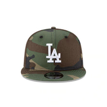 Load image into Gallery viewer, Los Angeles Dodgers New Era MLB 9FIFTY 950 Snapback Cap Hat Camo Crown/Visor White Logo