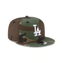 Load image into Gallery viewer, Los Angeles Dodgers New Era MLB 9FIFTY 950 Snapback Cap Hat Camo Crown/Visor White Logo