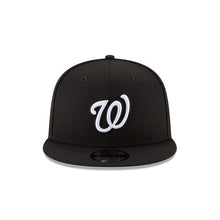Load image into Gallery viewer, Washington Nationals New Era MLB 9FIFTY 950 Snapback Cap Hat Black Crown/Visor White Logo