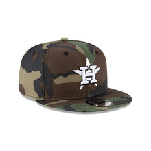 Load image into Gallery viewer, Houston Astros New Era MLB 9FIFTY 950 Snapback Cap Hat Camo Crown/Visor White/Black Logo