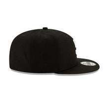Load image into Gallery viewer, (Youth) San Diego Padres New Era MLB 9FIFTY 950 Snapback Cap Hat Black Crown/Visor White Logo