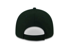 Load image into Gallery viewer, Manchester United New Era Soccer 9FORTY 940 Adjustable Cap Hat Black Crown/Visor Black/White Logo