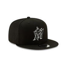 Load image into Gallery viewer, Miami Marlins New Era MLB 9FIFTY 950 Snapback Cap Hat Black Crown/Visor Black/White Logo