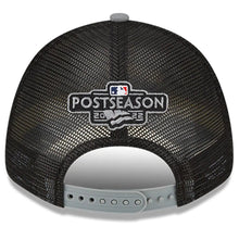 Load image into Gallery viewer, San Diego Padres New Era MLB 9FORTY 940 Adjustable Mesh Trucker Cap Hat Gray/Black Crown Yellow Logo (2022 League Division Series Winner Locker Room)