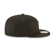 Load image into Gallery viewer, Texas Rangers New Era 9FIFTY 950 Snapback Cap Hat Black Crown/Visor Black Logo