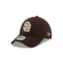Load image into Gallery viewer, San Diego Padres New Era MLB 39THIRTY 3930 Flexfit Cap Hat Brown Crown/Visor Gray/White Logo