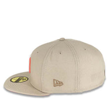 Load image into Gallery viewer, San Diego Padres New Era MLB 59FIFTY 5950 Fitted Cap Hat Stone White Crown/Visor White/Pink Logo