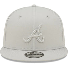 Load image into Gallery viewer, Atlanta Braves New Era MLB 9FIFTY 950 Snapback Cap Hat Gray Crown/Visor Gray Logo (Color Pack)