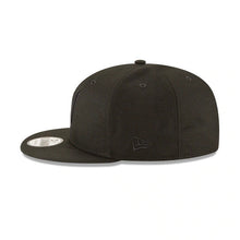 Load image into Gallery viewer, Milwaukee Brewers New Era 9FIFTY 950 Snapback Cap Hat Black Crown/Visor Black Logo