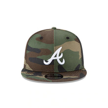 Load image into Gallery viewer, Atlanta Braves New Era MLB 9FIFTY 950 Snapback Cap Hat Camo Crown/Visor White Logo