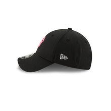 Load image into Gallery viewer, San Francisco Giants New Era MLB 9FORTY 940 Adjustable Cap Hat Black Crown/Visor Pink Logo Mother's Day 2020