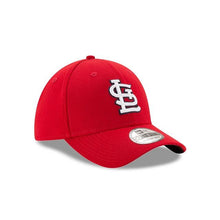 Load image into Gallery viewer, St. Louis Cardinals New Era MLB 39THIRTY 3930 Flexfit Cap Hat Team Color Red Crown/Visor White/Navy Logo