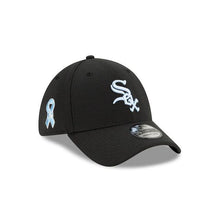 Load image into Gallery viewer, Chicago White Sox New Era MLB 39THIRTY 3930 Flexfit Cap Hat Black Crown/Visor Sky Blue Logo Father's Day 2020