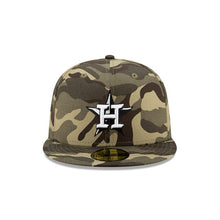 Load image into Gallery viewer, Houston Astros New Era MLB 59FIFTY 5950 Fitted Cap Hat Camo Crown/Visor White/Black Logo (Armed Forces Day)