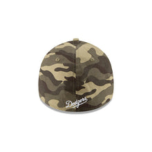 Load image into Gallery viewer, Los Angeles Dodgers New Era MLB 39THIRTY 3930 Flexfit Cap Hat Camo Crown/Visor Team Color Logo Armed Forces Day 2020