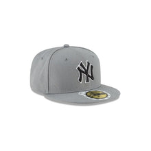 Load image into Gallery viewer, (Youth) New York Yankees New Era MLB 59FIFTY 5950 Fitted Cap Hat Gray Crown/Visor Black/White Logo