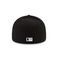 Load image into Gallery viewer, (Youth) Chicago White Sox New Era MLB 59FIFTY 5950 Fitted Cap Hat Black Crown/Visor White Logo