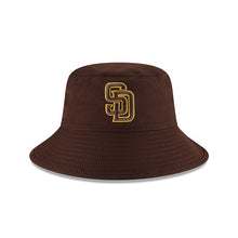 Load image into Gallery viewer, San Diego Padres New Era MLB Bucket Cap Hat Dark Brown Crown/Visor Yellow Logo (2022 Batting Practice)