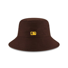 Load image into Gallery viewer, San Diego Padres New Era MLB Bucket Cap Hat Dark Brown Crown/Visor Yellow Logo (2022 Batting Practice)