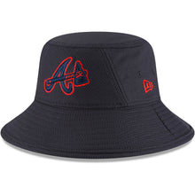 Load image into Gallery viewer, Atlanta Braves New Era MLB Bucket Cap Hat Navy Crown/Visor Navy/Red Tomahawk Axe Logo (2022 Batting Practice)