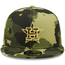 Load image into Gallery viewer, Houston Astros New Era MLB 9FIFTY 950 Snapback Cap Hat Camo Crown/Visor Camo Flag/Gold Logo (2022 Armed Forces Day)