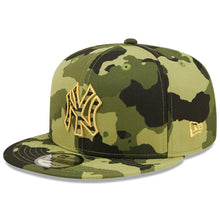 Load image into Gallery viewer, New York Yankees New Era MLB 9FIFTY 950 Snapback Cap Hat Camo Crown/Visor Camo Flag/Gold Logo (2022 Armed Forces Day)