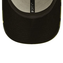 Load image into Gallery viewer, Chicago Cubs New Era MLB 9FORTY 940 Adjustable Cap Hat Camo Crown/Visor Camo Flag/Gold Logo (2022 Armed Forces Day)