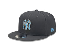 Load image into Gallery viewer, New York Yankees New Era MLB 9FIFTY 950 Snapback Cap Hat Dark Gray Crown/Visor Sky Blue/Gray Logo (2022 Father's Day)