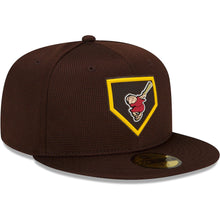 Load image into Gallery viewer, San Diego Padres New Era MLB 59FIFTY 5950 Fitted Cap Hat Brown Crown/Visor “Swinging Friar” Logo (2022 Clubhouse)
