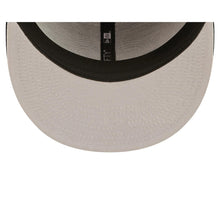 Load image into Gallery viewer, Atlanta Braves New Era MLB 59FIFTY 5950 Fitted Cap Hat Navy Crown/Visor Team Color Logo with 4x Crown Rose (Crown Champs)