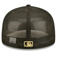 Load image into Gallery viewer, New York Yankees New Era MLB 59FIFTY 5950 Mesh Trucker Fitted Cap Hat Black Crown/Visor Metallic Gold Logo with Star 2022 All-Star Game Side Patch (2022 All-Star Game On-Field)