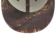 Load image into Gallery viewer, New York Yankees New Era MLB 59FIFTY 5950 Mesh Trucker Fitted Cap Hat Black Crown/Visor Metallic Gold Logo with Star 2022 All-Star Game Side Patch (2022 All-Star Game On-Field)