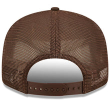 Load image into Gallery viewer, San Diego Padres New Era MLB 9FIFTY 950 Mesh Trucker Snapback Cap Hat Brown Crown/Visor Team Color Logo with Star 2022 All-Star Game Side Patch (2022 All-Star Game)