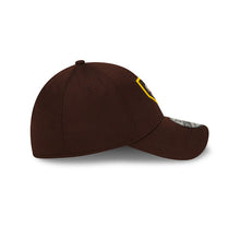 Load image into Gallery viewer, San Diego Padres New Era MLB 39THIRTY 3930 Flexfit Cap Hat Brown Crown/Visor Red/Yellow Swinging Friar Logo (2022 Clubhouse Cooperstown Collection)