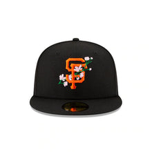 Load image into Gallery viewer, San Francisco Giants New Era MLB 59FIFTY 5950 Fitted Cap Hat Black Crown/Visor Team Color Logo (Side Patch Bloom)