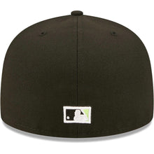 Load image into Gallery viewer, Toronto Blue Jays New Era MLB 59FIFTY 5950 Fitted Cap Hat Black Crown/Visor Yellow Logo 1992 World Series Side Patch