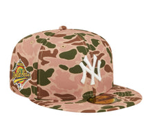 Load image into Gallery viewer, New York Yankees New Era MLB 59FIFTY 5950 Fitted Cap Hat Duck Camo Crown/Visor Team Color Logo 1996 World Series Side Patch Orange UV