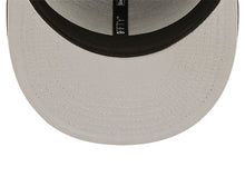 Load image into Gallery viewer, Toronto Blue Jays New Era MLB 9FIFTY 950 Snapback Cap Hat Dark Gray Crown/Visor Team Color Logo Gray UV (Color Pack)