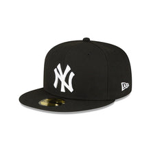 Load image into Gallery viewer, New York Yankees New Era MLB 59FIFTY 5950 Fitted Cap Hat Black Crown/Visor White Logo 1998 World Series Side Patch Gray UV
