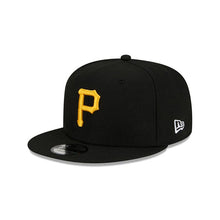 Load image into Gallery viewer, Pittsburgh Pirates New Era MLB 9FIFTY 950 Snapback Cap Hat Black Crown/Visor Yellow Logo 1959 All-Star Game Side Patch
