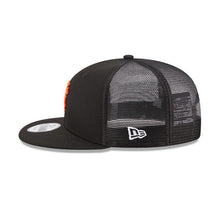 Load image into Gallery viewer, San Francisco Giants New Era MLB 9FIFTY 950 Trucker Mesh Snapback Cap Hat Black Crown/Visor Orange Logo