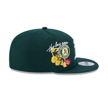 Load image into Gallery viewer, Oakland A's Athletics New Era MLB 9FIFTY 950 Snapback Cap Hat Dark Green Crown/Visor White Logo Gray UV (Icon)