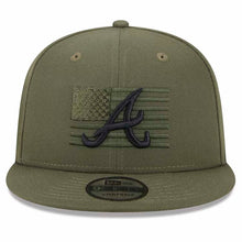 Load image into Gallery viewer, Atlanta Braves New Era MLB 9FIFTY 950 Snapback Cap Hat Olive Green Crown/Visor Black Logo With America Flag (2023 Armed Forces Day)